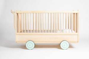 Carriage Crib - Image 3