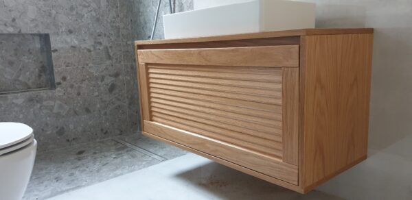 Slatted Plywood on Oak - Image 5