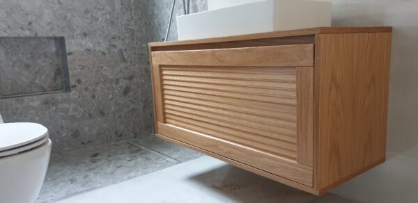Slatted Plywood on Oak - Image 3