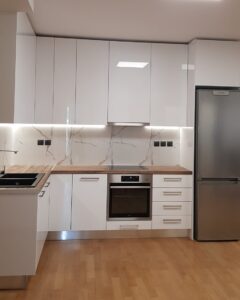White Glossy Chalandri - Image 2