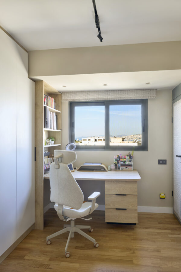Soft Light Room - Image 4