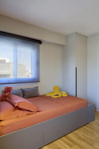 Corner Closet - Image 2