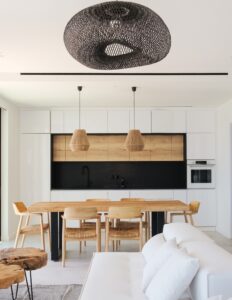 Black Framed Oak Aegina
