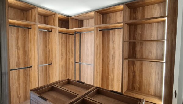Tobacco Halifax Oak Dressing Room - Image 1