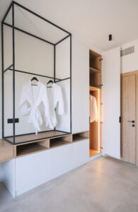 Mix & Match Closet