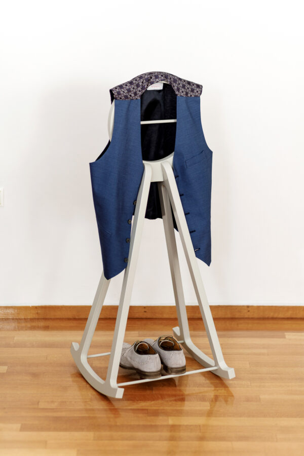 Rocking Coat Stand - Image 1