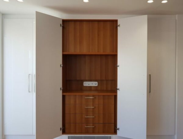 High Gloss White - Image 3