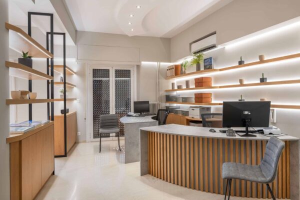 Notary Reception Desk - Image 2