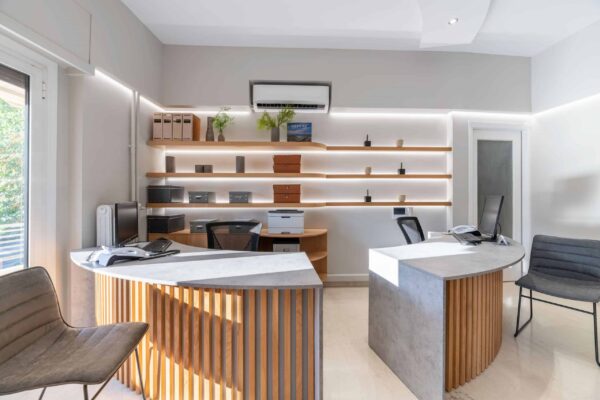 Notary Reception Desk - Image 1