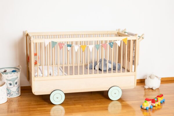 Carriage Crib - Image 1