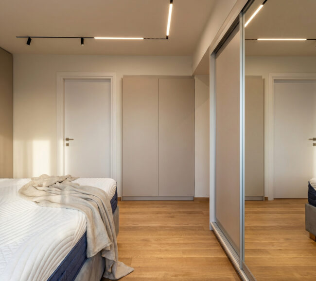 9nxVfbeHjSzdiZeoMVZCK_oge8pkY8_00001