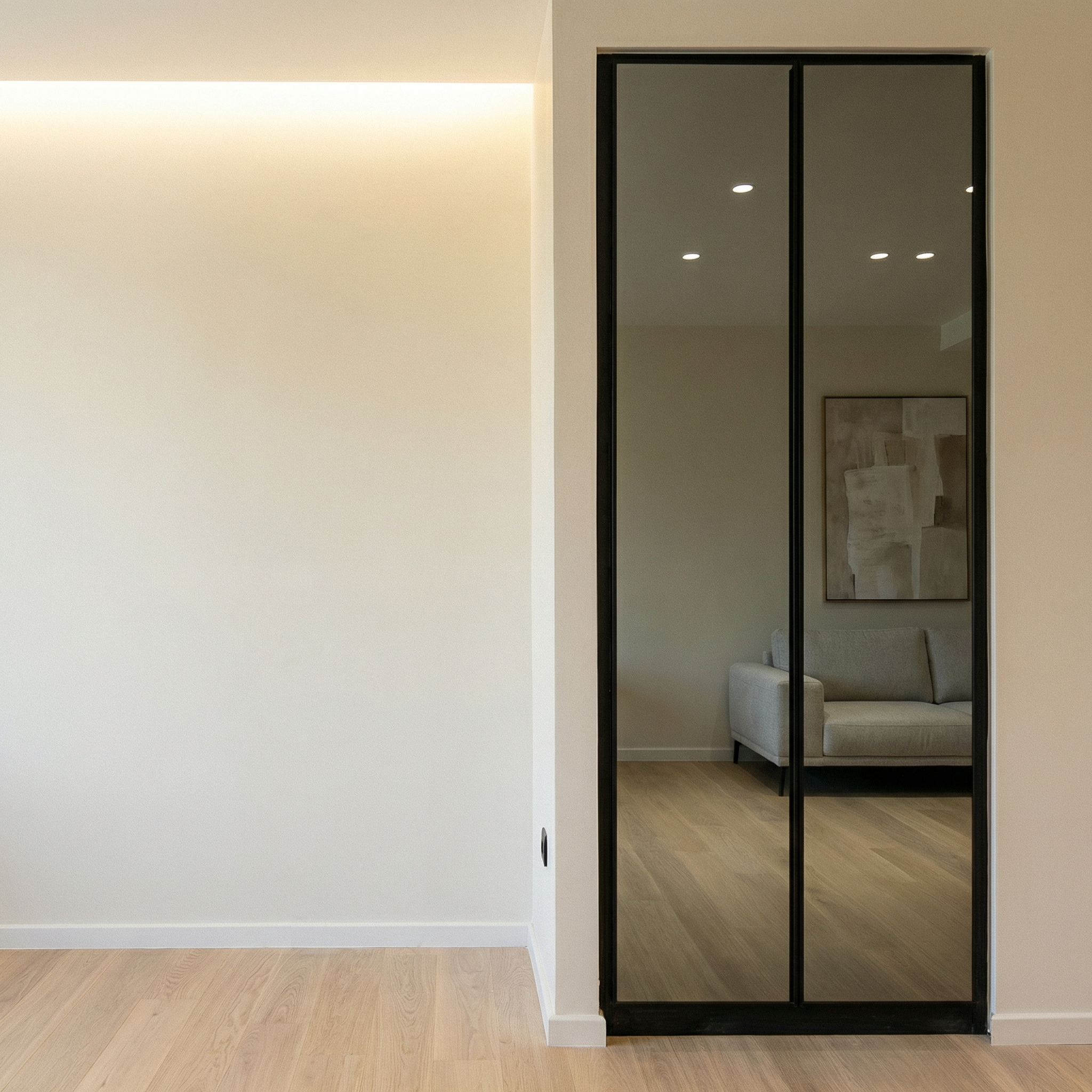 ASUBdz8R6_YDE9BWcBonW_ASrefoLR_00001 (1) The Dark-Frame Mirror Closet - Image 1